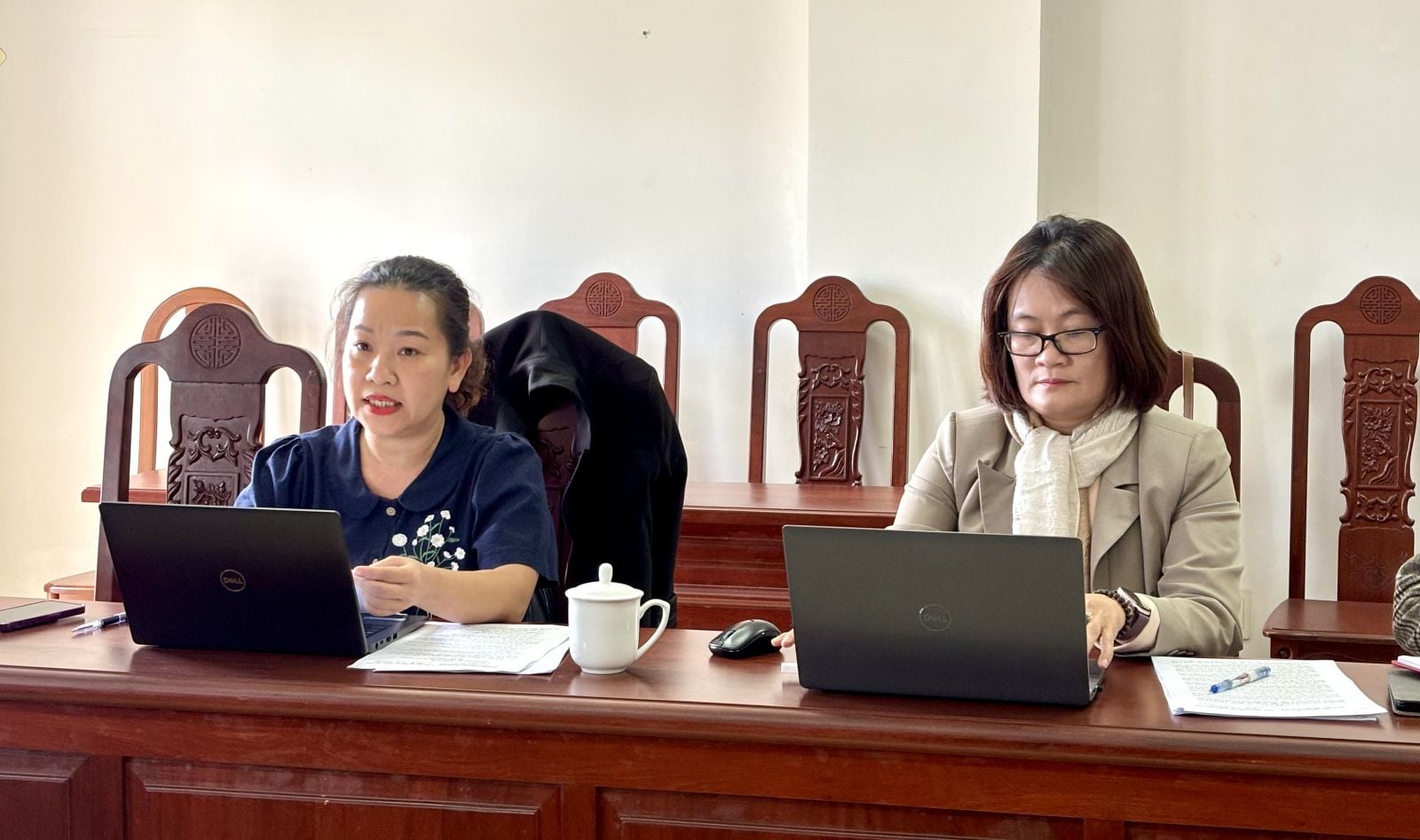 L&atilde;nh đạo Sở Văn h&oacute;a, Thể thao v&agrave; Du lịch b&aacute;o c&aacute;o c&ocirc;ng t&aacute;c chuẩn bị